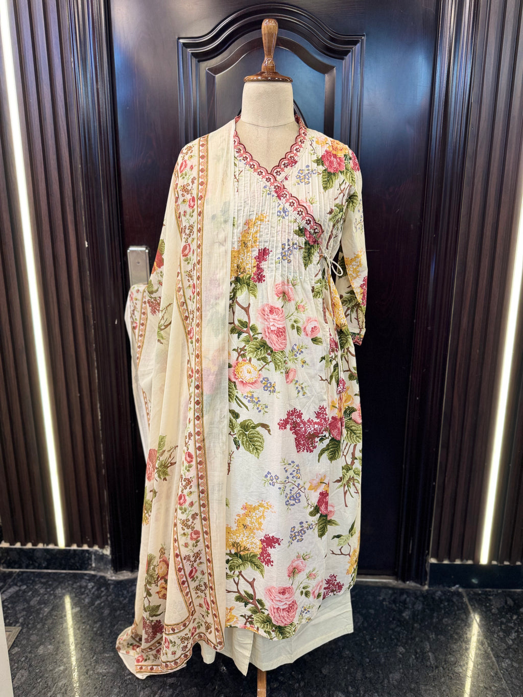 COTTON FLORAL ANGRAKHA