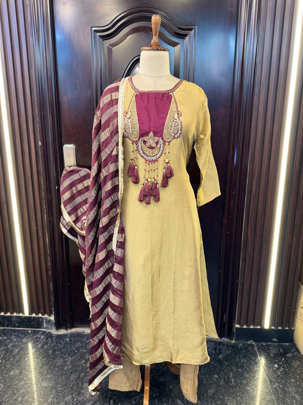 TISSUE TASSEL ANARKALI