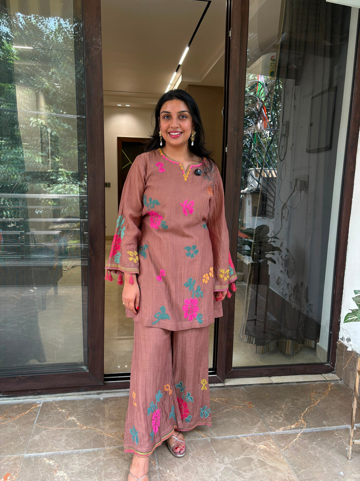 MADHAVI COORDSET