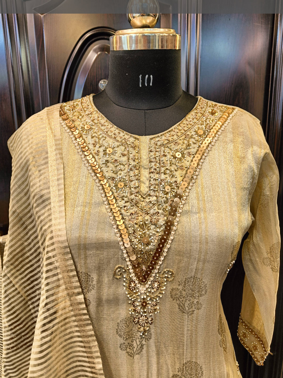 BROCADE SHARARA SET