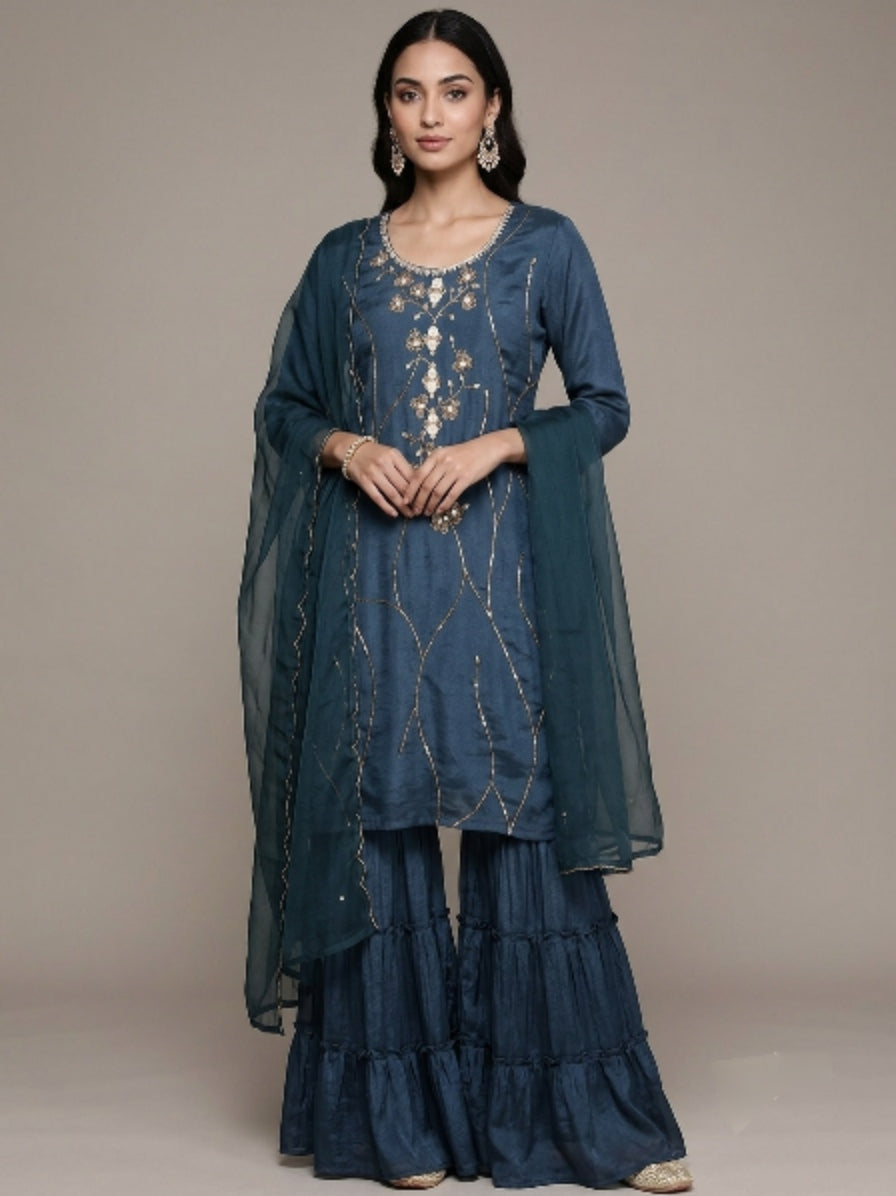 Navy Sharara