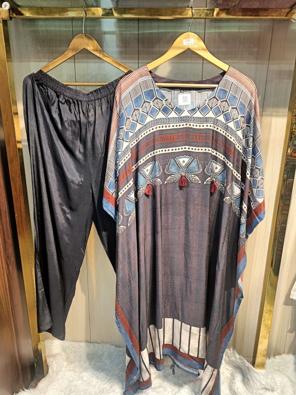 BLACK AJRAKH KAFTAN Main image