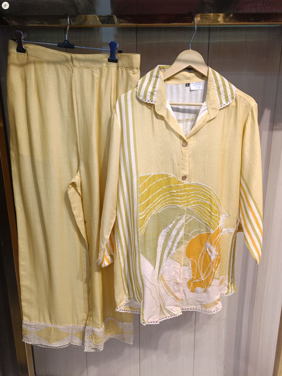 PASTEL EMBRODIERY COORDSET