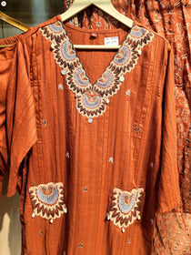 EMBROIDERY SUIT SET