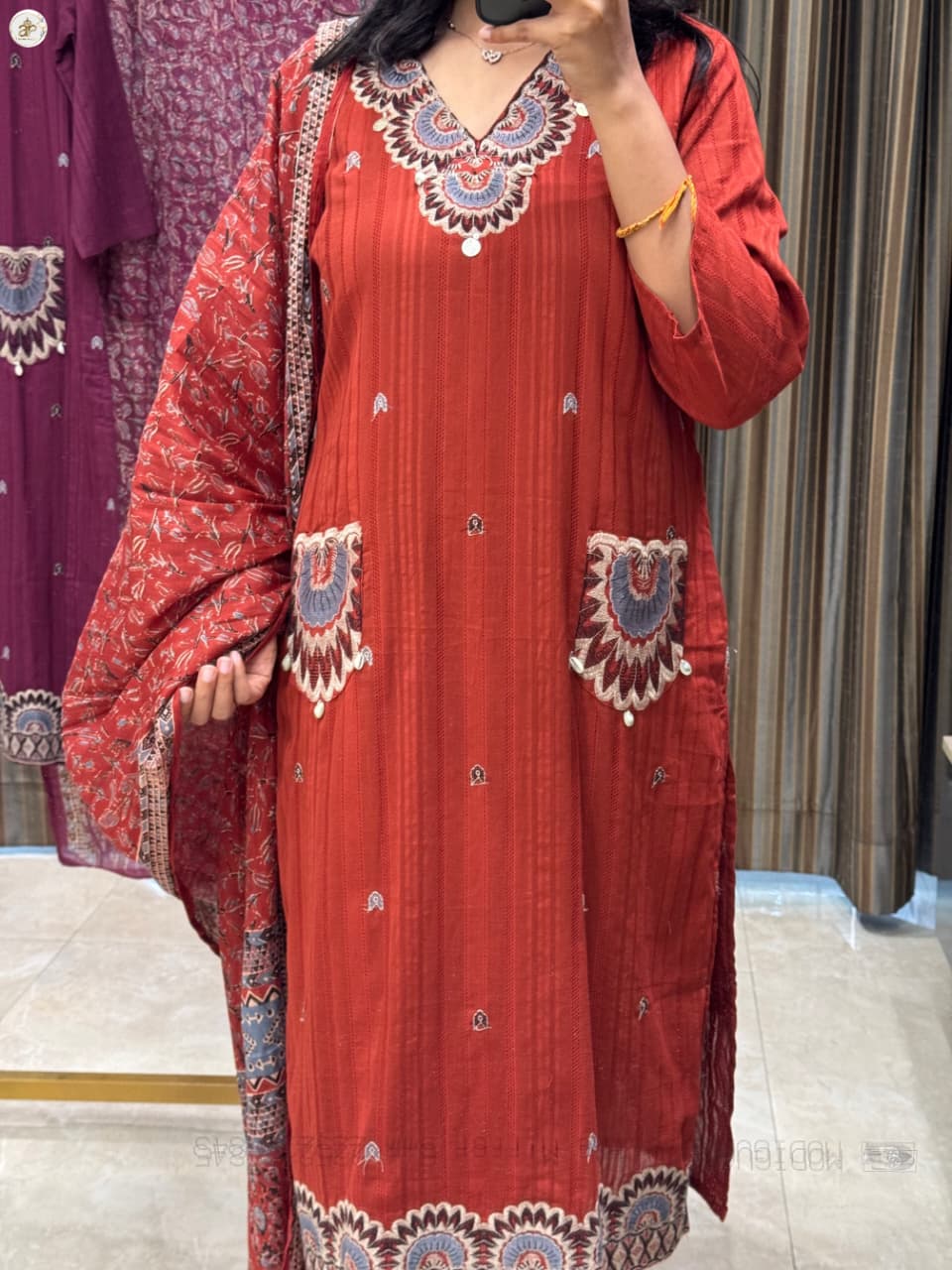 EMBROIDERY SUIT SET