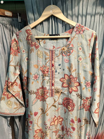 FLORAL SUIT SET