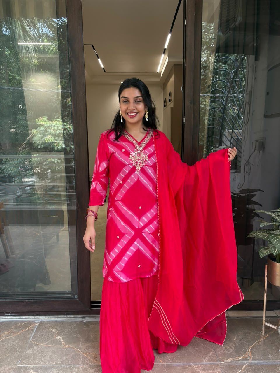 LEHRIYA SHARARA