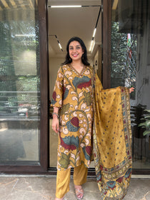 KALAMKAARI SUIT SET