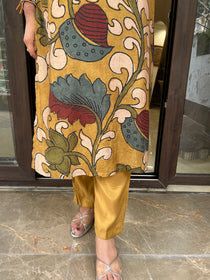 KALAMKAARI SUIT SET