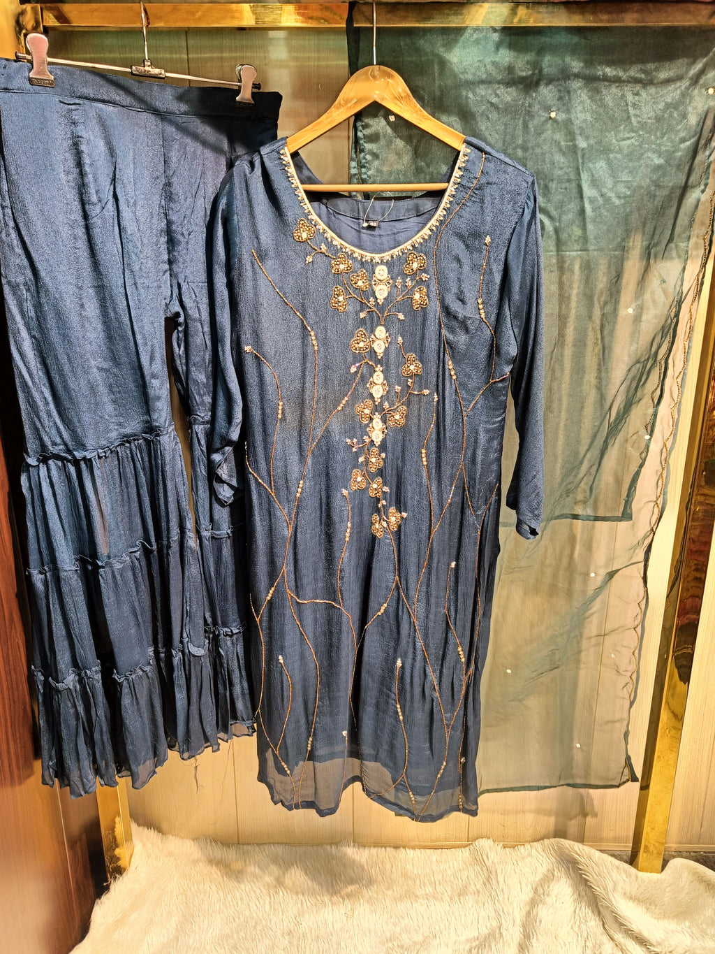 Navy Sharara
