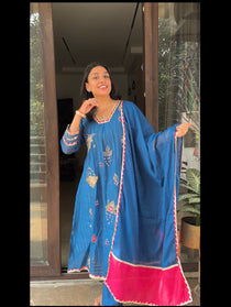 Scalping Anarkali Set