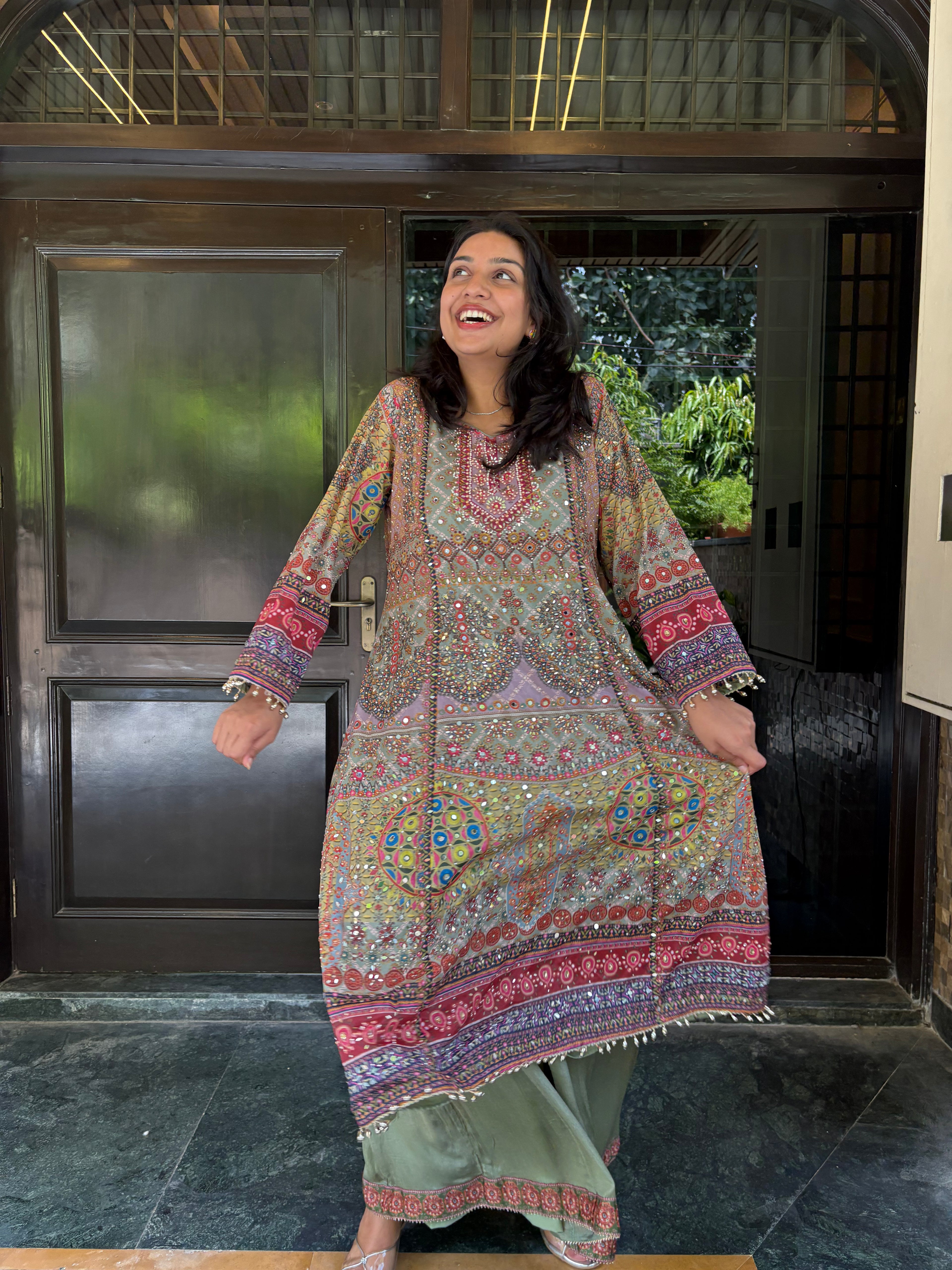 Flowy Saroski Anarkali