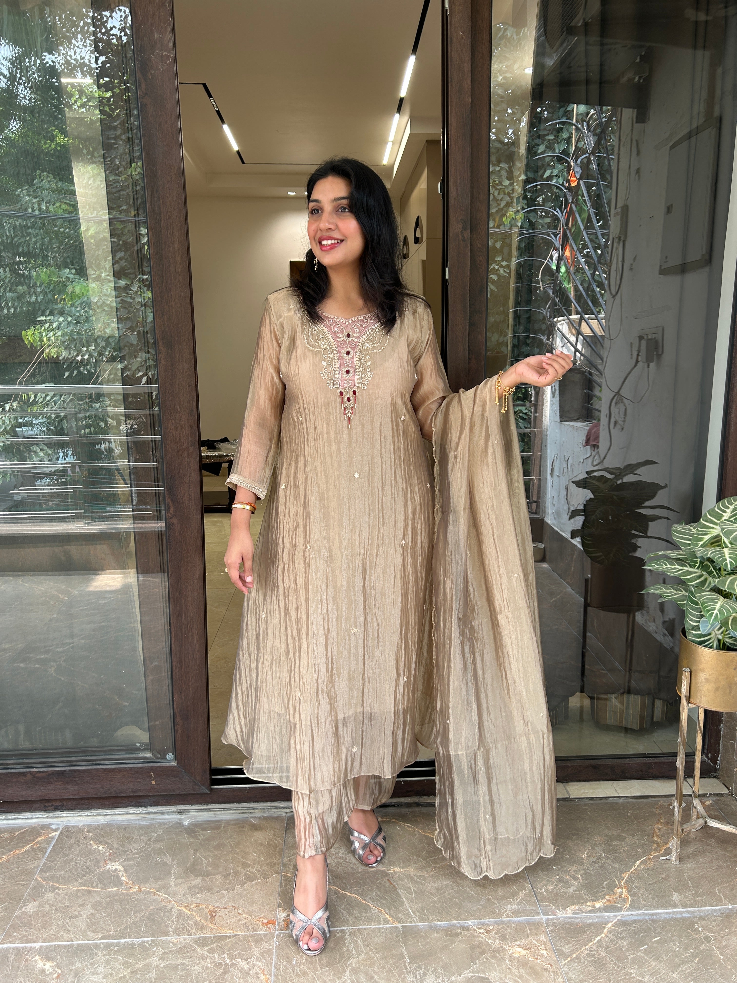 MIRAKI ALINE SUIT Secondary image