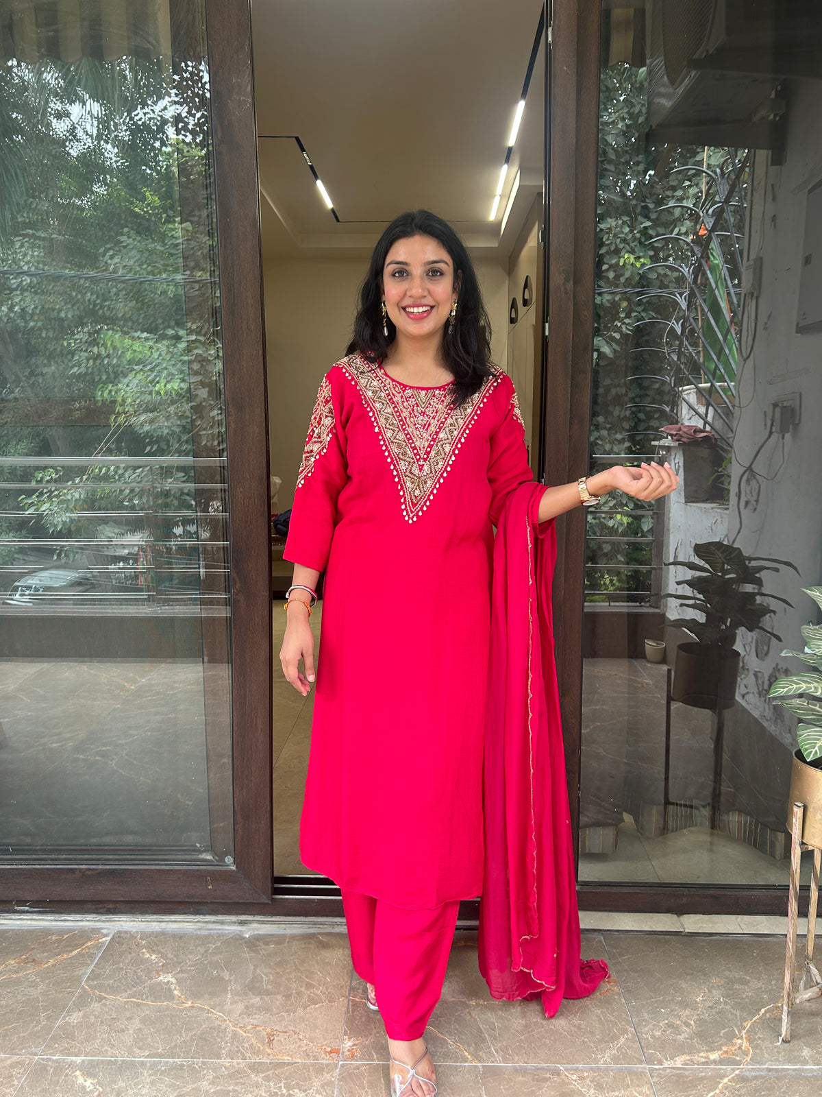 Red Pearl V Suit Set
