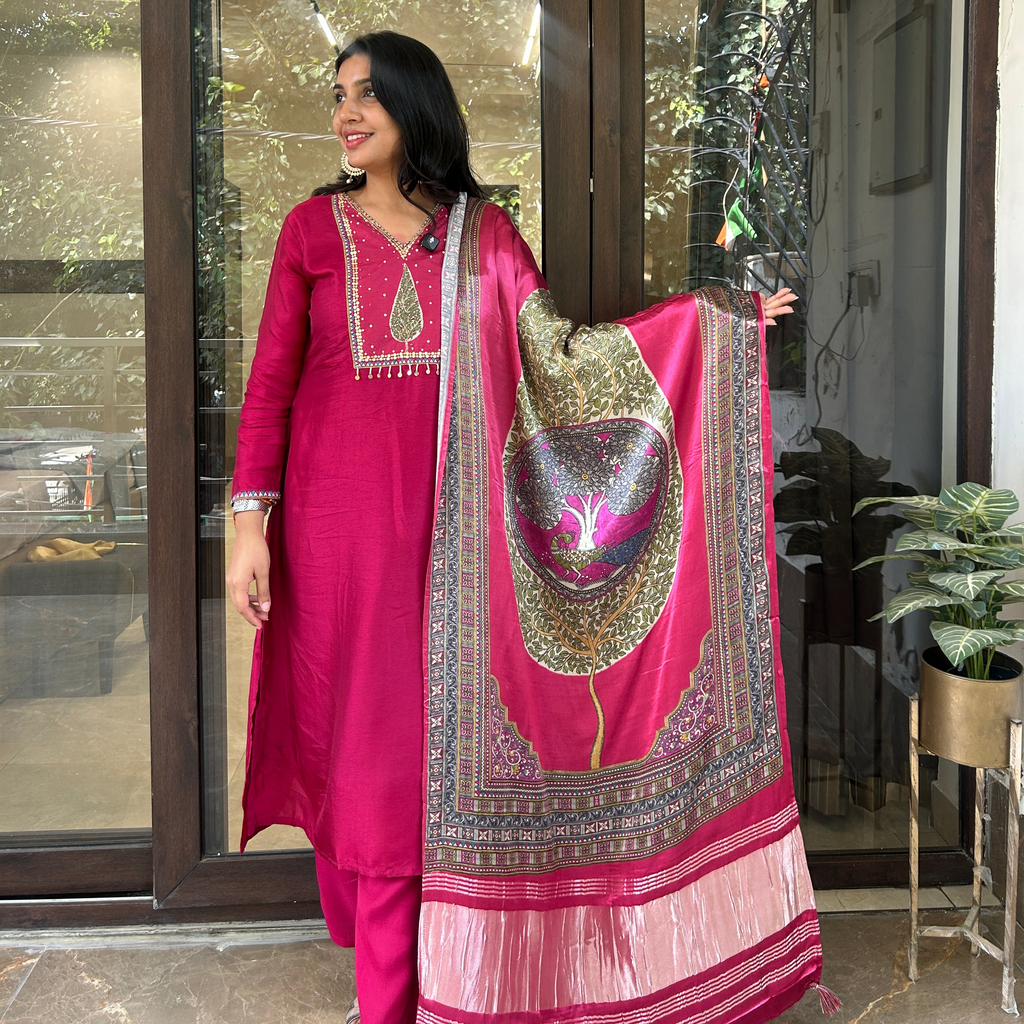 REGAL KURTA SET WITH GAJJI DUPPATA