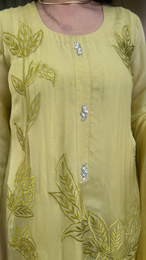 Applique Aline Suit