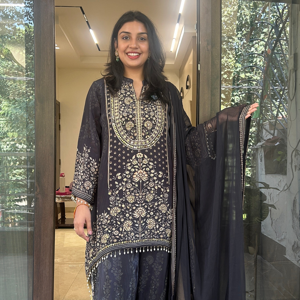 SITARA C CUT SUIT SET