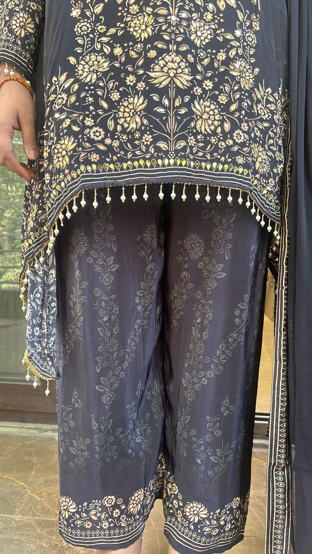 SITARA C CUT SUIT SET