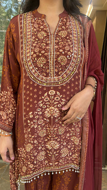 SITARA C CUT SUIT SET