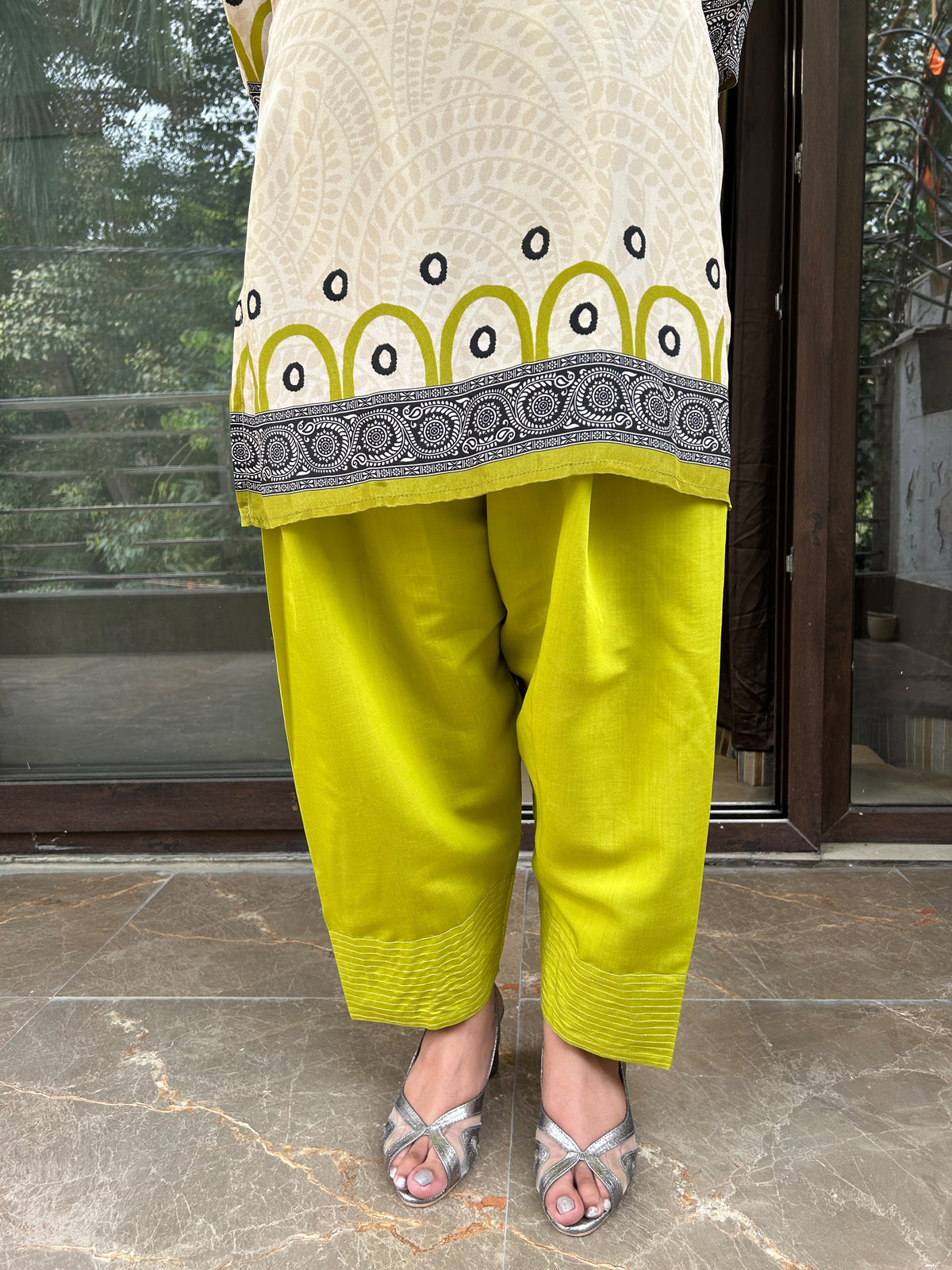 Neon Crepe Farshi Set