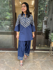 BANDNI FARSHI SUIT SET