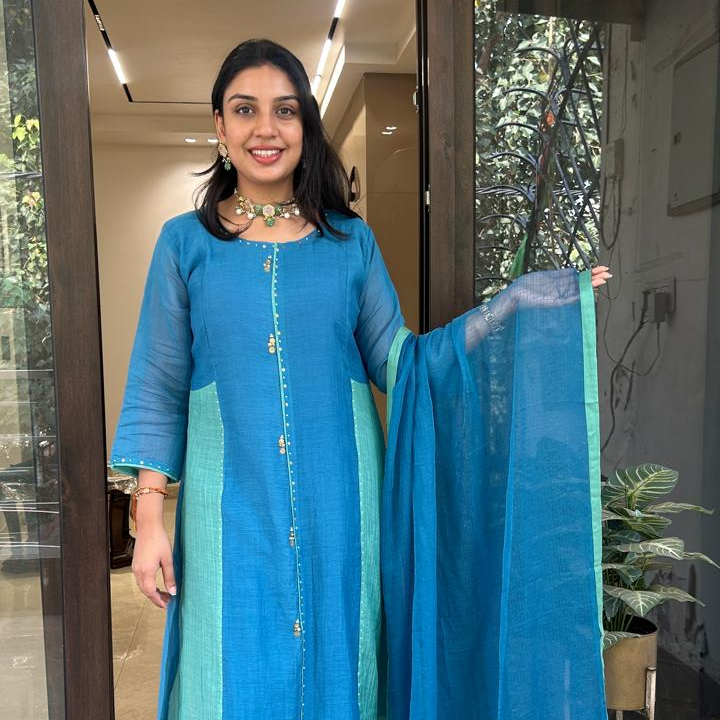 Color Block Anarkali Set Main image